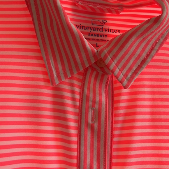 Vineyard vines calf length dress. - Picture 3 of 3